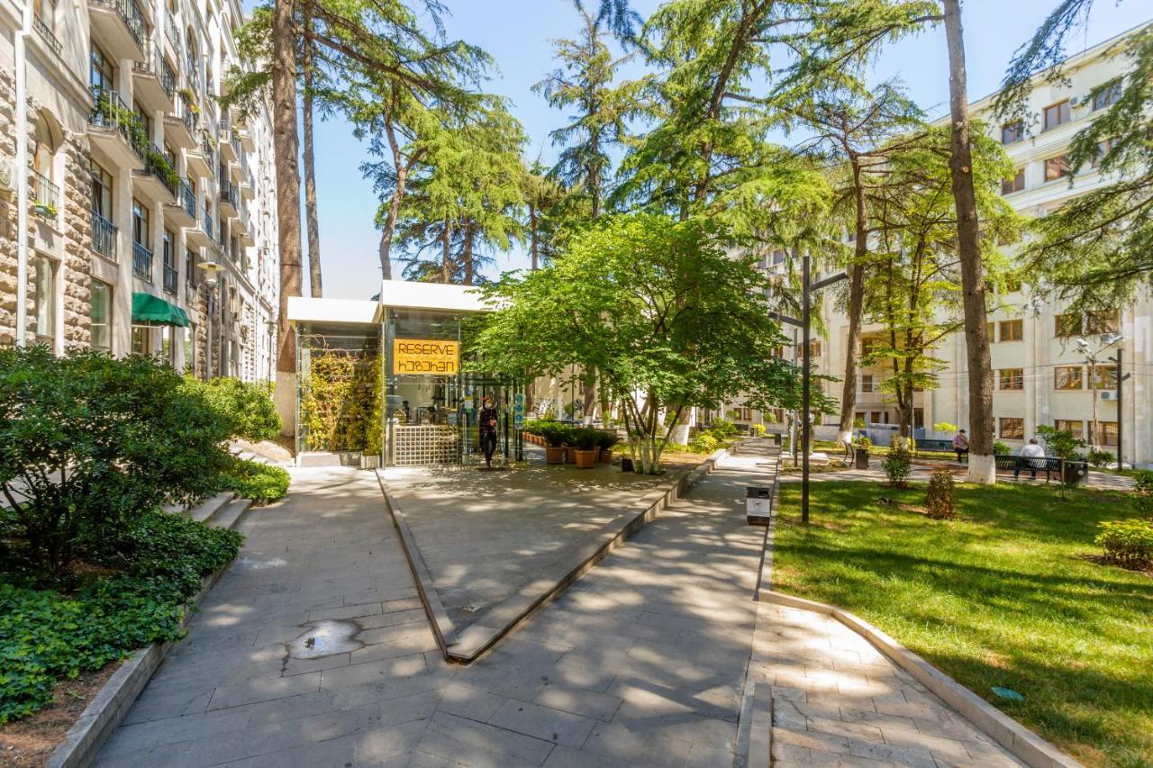 Tbilisi Two Bedroom Apartment Exterior photo